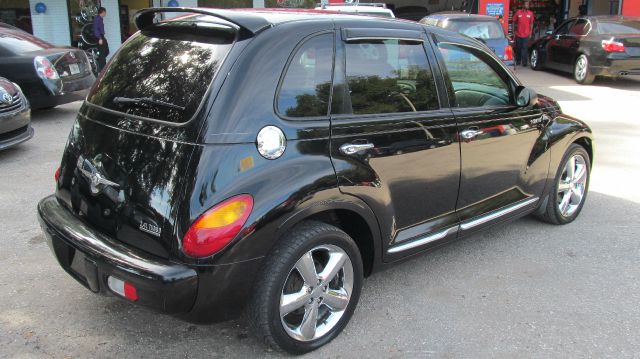 Chrysler PT Cruiser 2004 photo 4