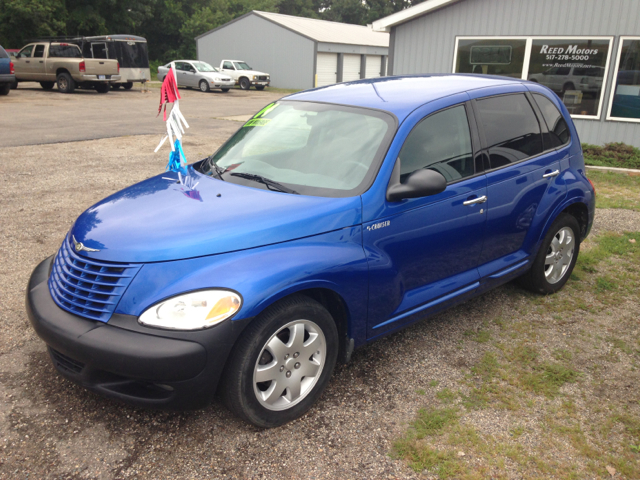 Chrysler PT Cruiser 2004 photo 2