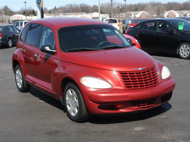 Chrysler PT Cruiser 2004 photo 2