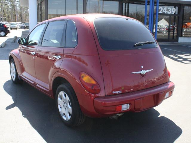 Chrysler PT Cruiser 2004 photo 4