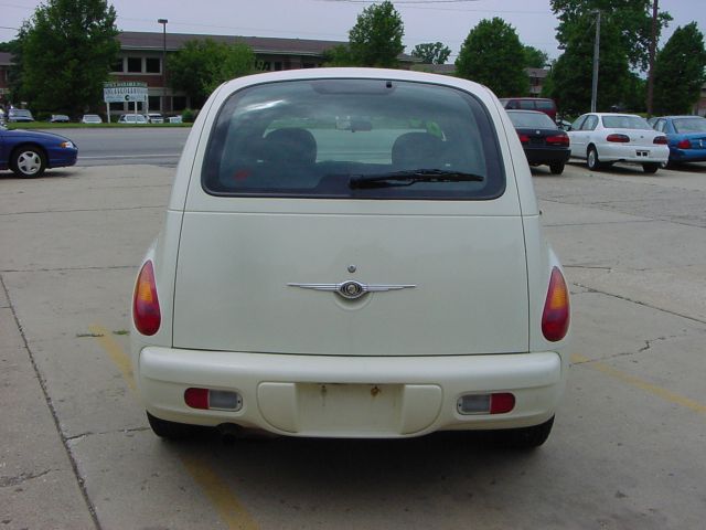 Chrysler PT Cruiser 2004 photo 8