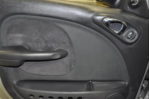 Chrysler PT Cruiser 2004 photo 2