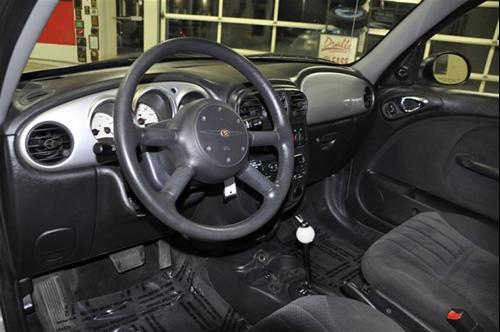 Chrysler PT Cruiser 2004 photo 3