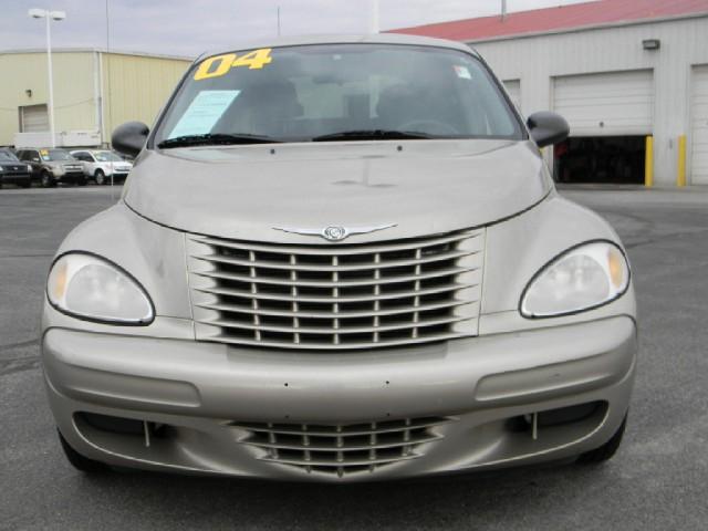 Chrysler PT Cruiser 2004 photo 1