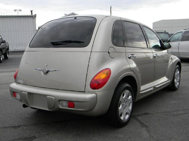 Chrysler PT Cruiser 2004 photo 3
