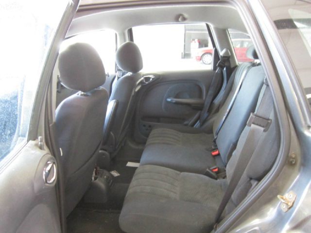 Chrysler PT Cruiser 2004 photo 3