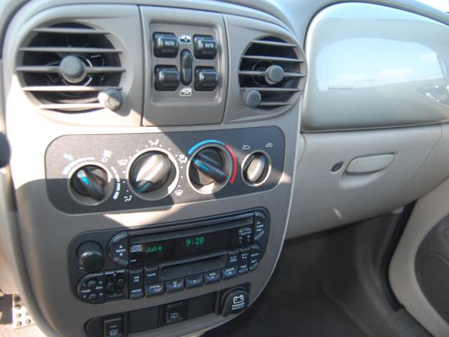 Chrysler PT Cruiser 2004 photo 4