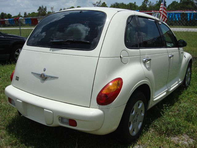 Chrysler PT Cruiser 2005 photo 3