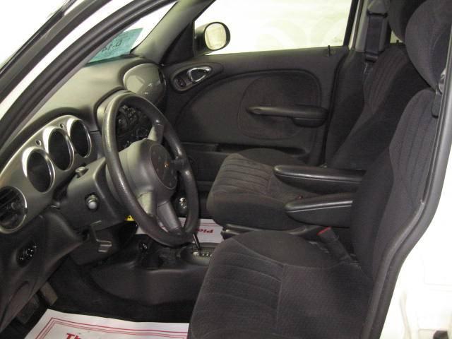 Chrysler PT Cruiser 2005 photo 3