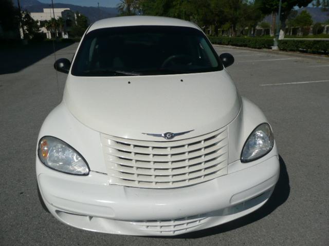 Chrysler PT Cruiser 2005 photo 2