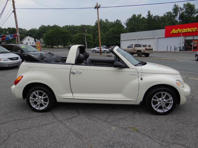 Chrysler PT Cruiser 2005 photo 2