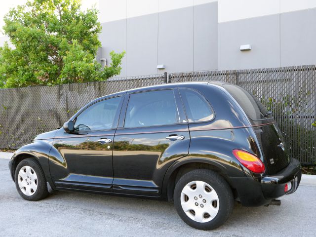 Chrysler PT Cruiser 2005 photo 3