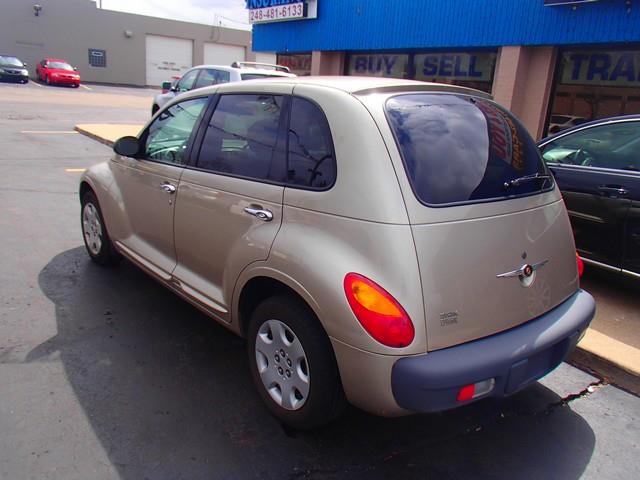 Chrysler PT Cruiser 2005 photo 1
