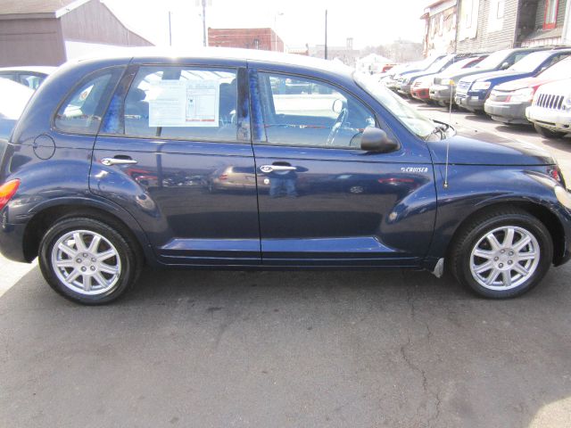 Chrysler PT Cruiser 2005 photo 1