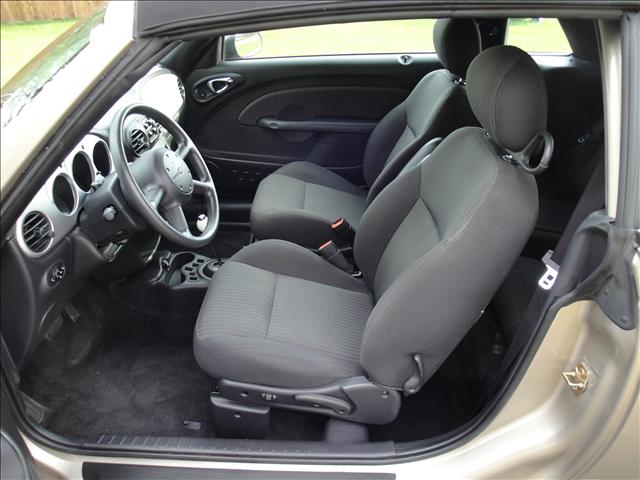 Chrysler PT Cruiser 2005 photo 4