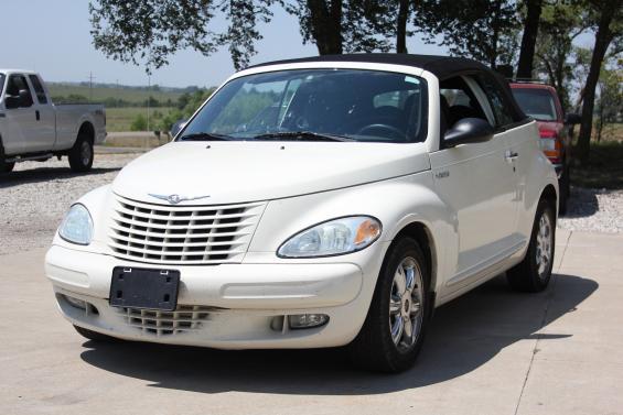 Chrysler PT Cruiser 2005 photo 2