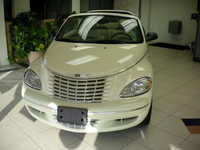 Chrysler PT Cruiser 2005 photo 2