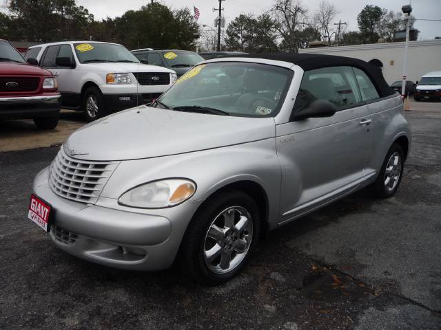 Chrysler PT Cruiser 2005 photo 2