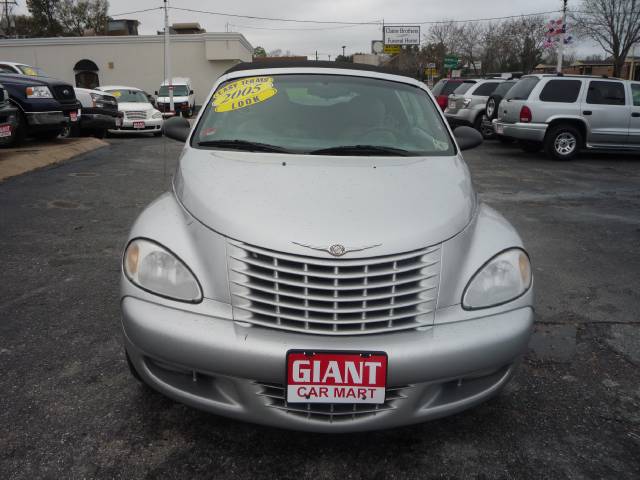Chrysler PT Cruiser 2005 photo 3