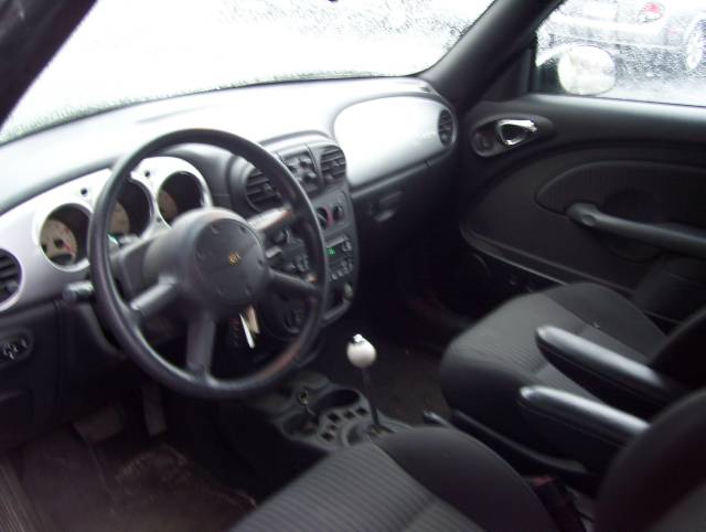 Chrysler PT Cruiser 2005 photo 2