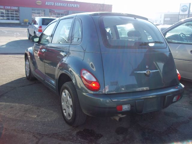 Chrysler PT Cruiser 2006 photo 2