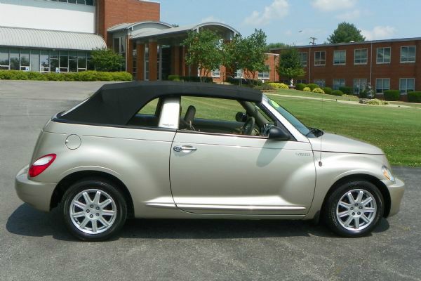 Chrysler PT Cruiser XLT 4x4eddie Bauer SUV