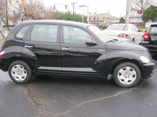 Chrysler PT Cruiser 2006 photo 2