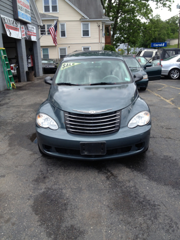 Chrysler PT Cruiser Base SUV