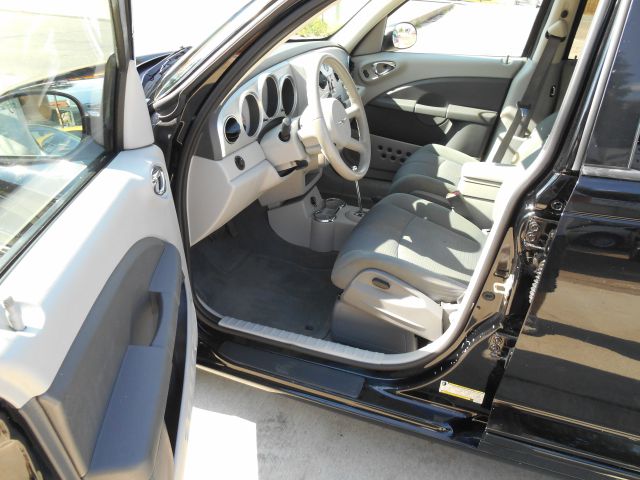 Chrysler PT Cruiser 2006 photo 2