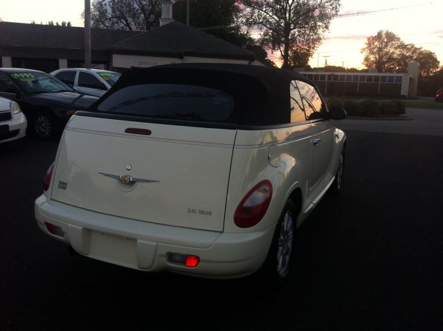 Chrysler PT Cruiser 2006 photo 2