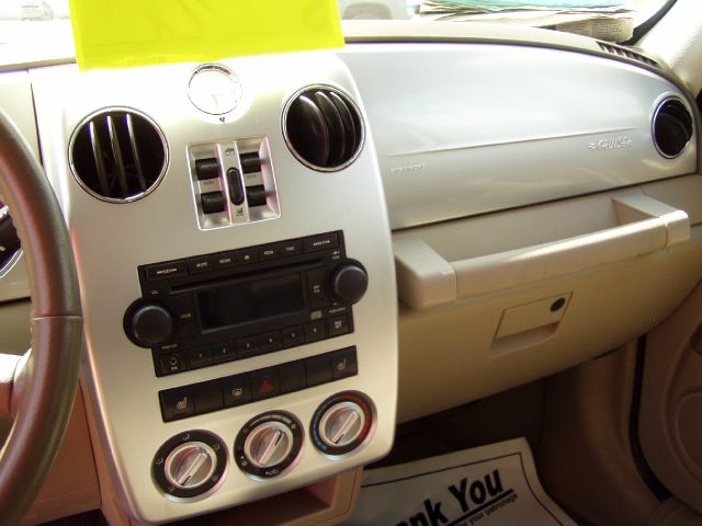 Chrysler PT Cruiser 2006 photo 2