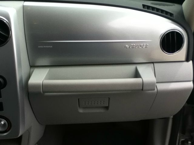 Chrysler PT Cruiser CX W/comfortconvience SUV