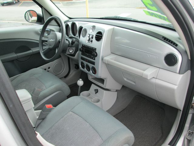 Chrysler PT Cruiser 2007 photo 2