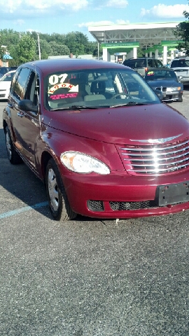 Chrysler PT Cruiser Base SUV