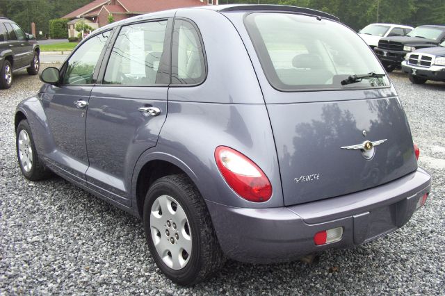 Chrysler PT Cruiser Base SUV