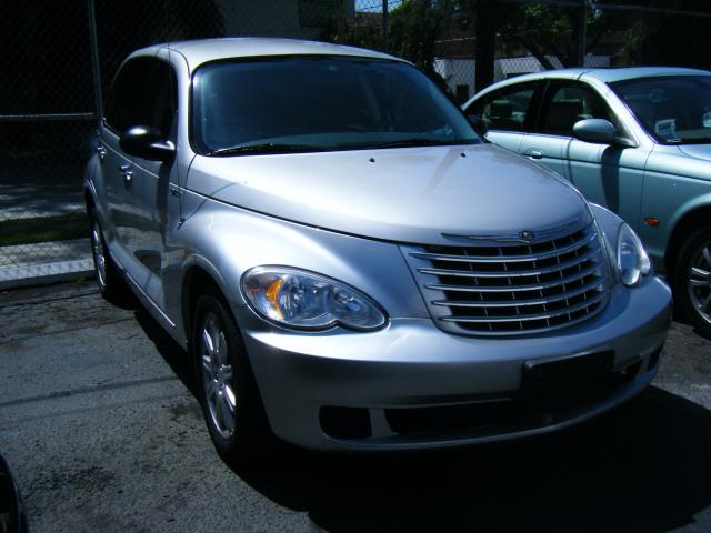 Chrysler PT Cruiser Unknown Sedan