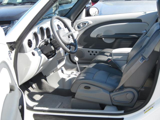 Chrysler PT Cruiser 2008 photo 2