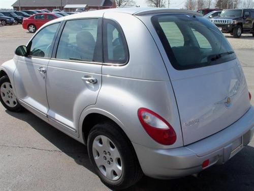 Chrysler PT Cruiser 2008 photo 2