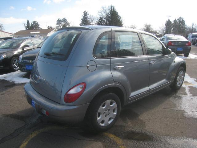 Chrysler PT Cruiser 2008 photo 2