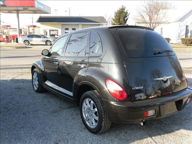 Chrysler PT Cruiser 2008 photo 2