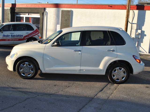 Chrysler PT Cruiser 2008 photo 1