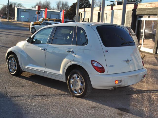 Chrysler PT Cruiser 2008 photo 2