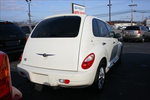 Chrysler PT Cruiser 2008 photo 2