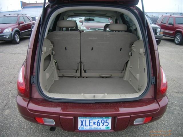 Chrysler PT Cruiser 2008 photo 2