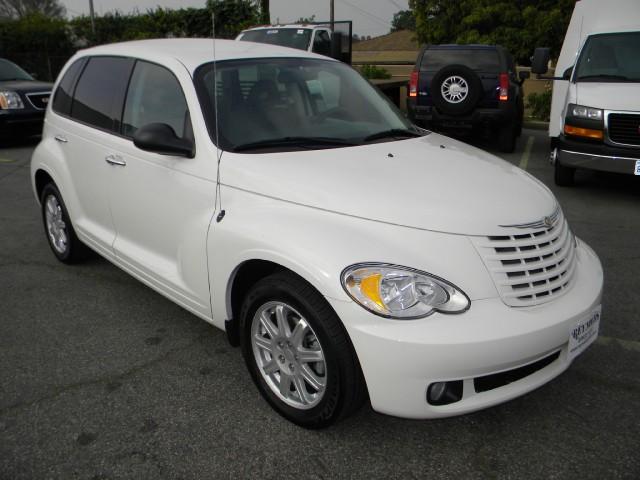 Chrysler PT Cruiser 2008 photo 2