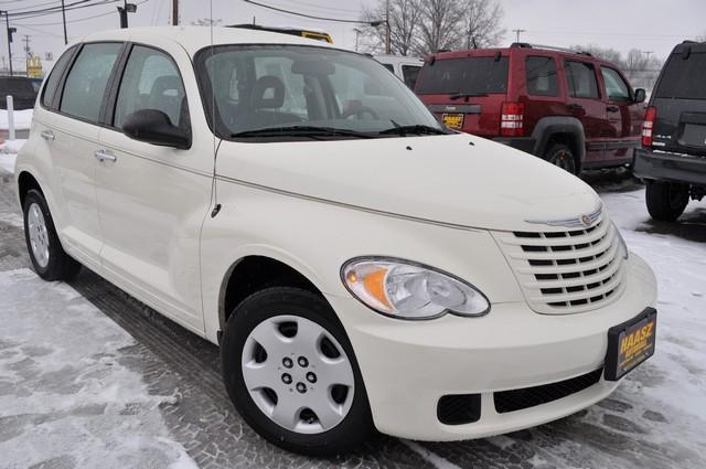 Chrysler PT Cruiser V6 CXL Sport Utility