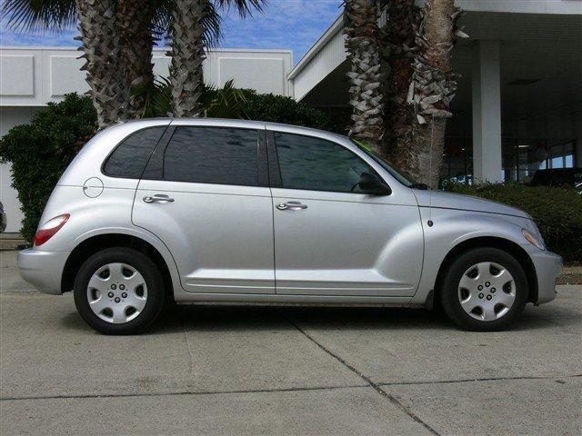Chrysler PT Cruiser 2008 photo 2