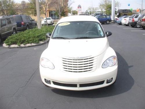 Chrysler PT Cruiser 2008 photo 2