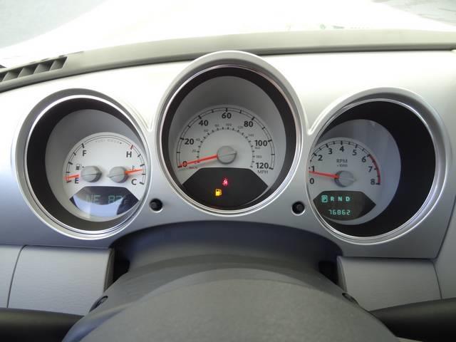 Chrysler PT Cruiser 2008 photo 16