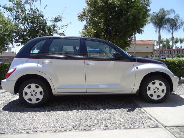 Chrysler PT Cruiser 2008 photo 2